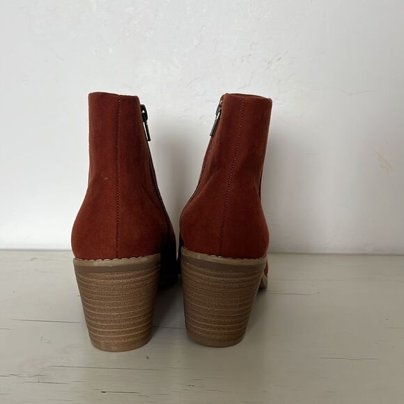 Universal Thread Malby Low Shaft Heeled Boots Rust Women's 6.5 - Picture 5 of 8